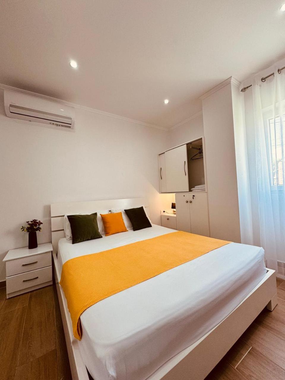 Orfeu Apartments Ksamil Exterior foto